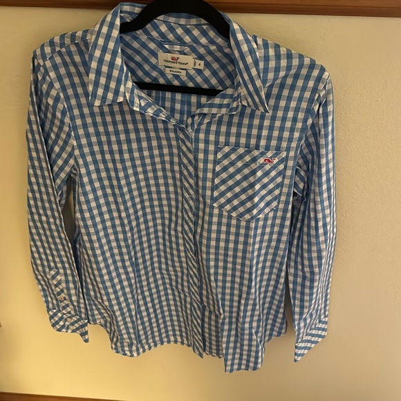 Vineyard Vines Relaxed Fit Button Down - Picture 4 of 7